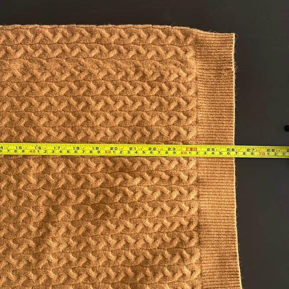 2 pieces dress wool, Small - Picture 9 of 9